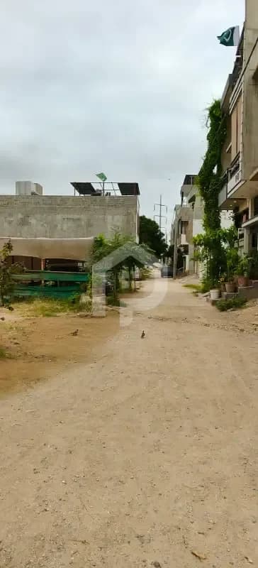 120 Sq Yard Plot on 40 Ft Wide Road in Block 4 SAADI GARDEN (0-3-1-3-2-1-0-0-5-4-7) — for sale in Scheme 33